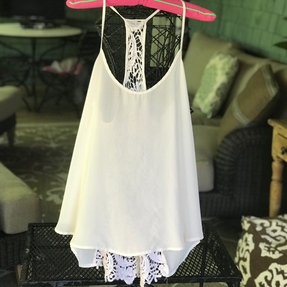 LA Hearts Ivory top with lace razorback. Small